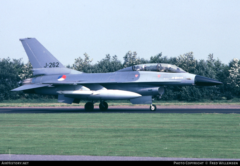 Aircraft Photo of J-262 | General Dynamics F-16B Fighting Falcon | Netherlands - Air Force | AirHistory.net #163626