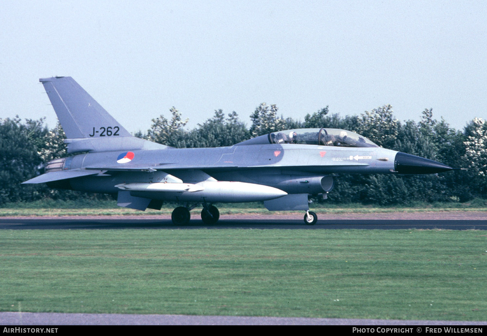 Aircraft Photo of J-262 | General Dynamics F-16B Fighting Falcon | Netherlands - Air Force | AirHistory.net #163626