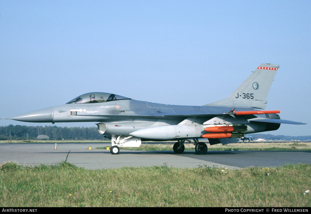 Aircraft Photo of J-365 | General Dynamics F-16A Fighting Falcon | Netherlands - Air Force | AirHistory.net #163630