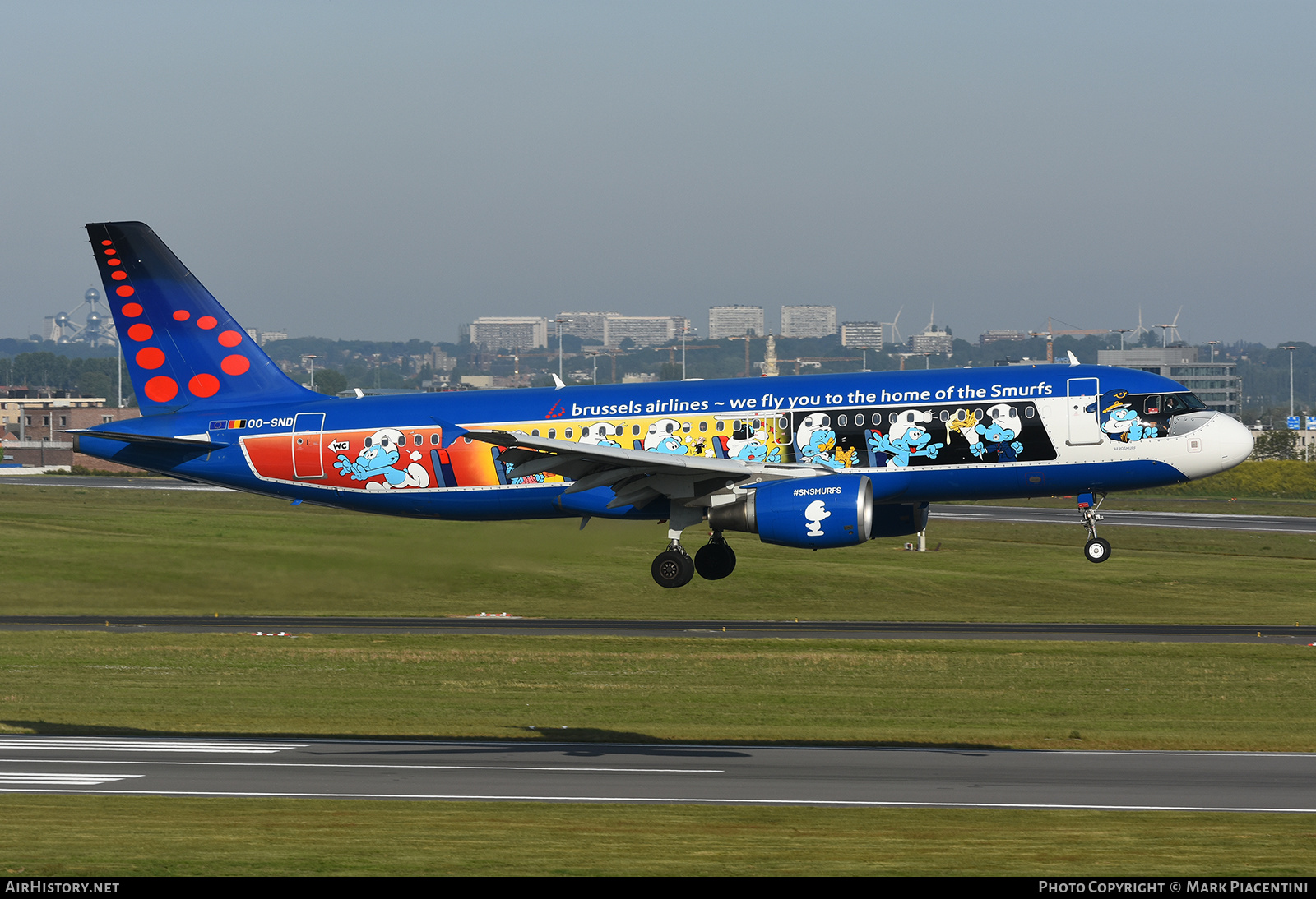 Aircraft Photo of OO-SND | Airbus A320-214 | Brussels Airlines | AirHistory.net #163678