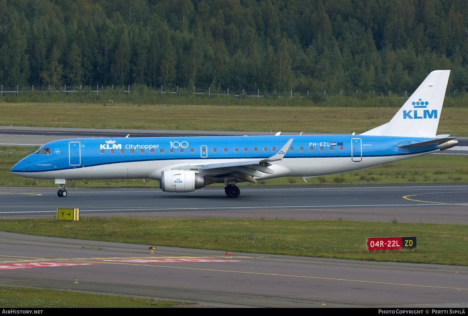 Aircraft Photo of PH-EZL | Embraer 190STD (ERJ-190-100STD) | KLM Cityhopper | AirHistory.net #163760