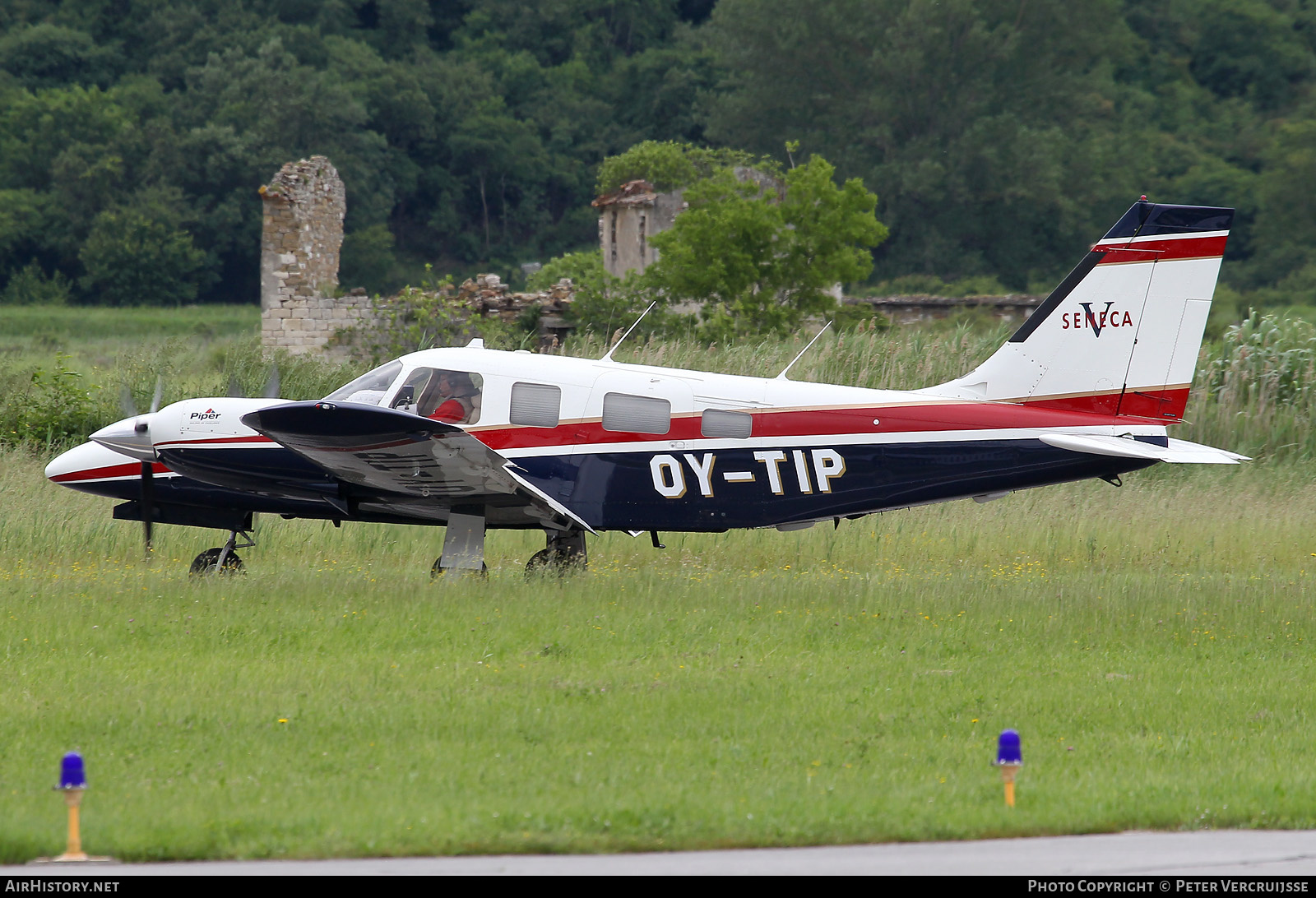 Aircraft Photo of OY-TIP | Piper PA-34-220T Seneca V | AirHistory.net #163768