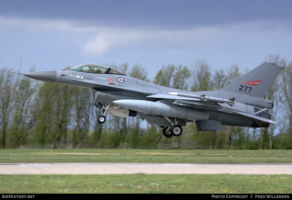 Aircraft Photo of 277 | General Dynamics F-16AM Fighting Falcon | Norway - Air Force | AirHistory.net #163783