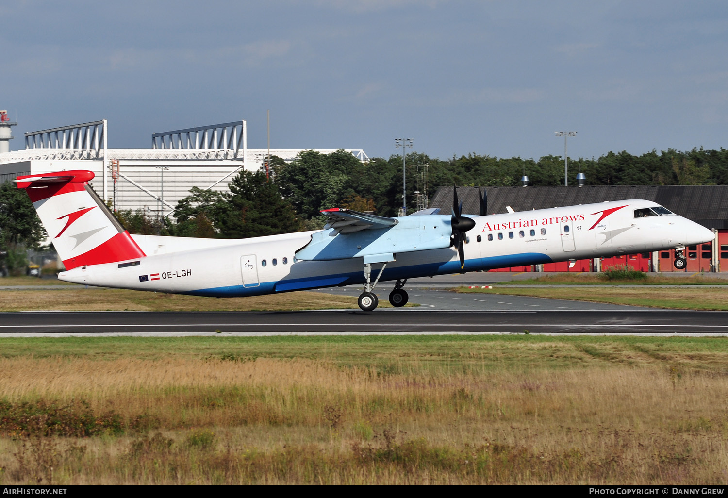 Aircraft Photo of OE-LGH | Bombardier DHC-8-402 Dash 8 | Austrian Arrows | AirHistory.net #163790