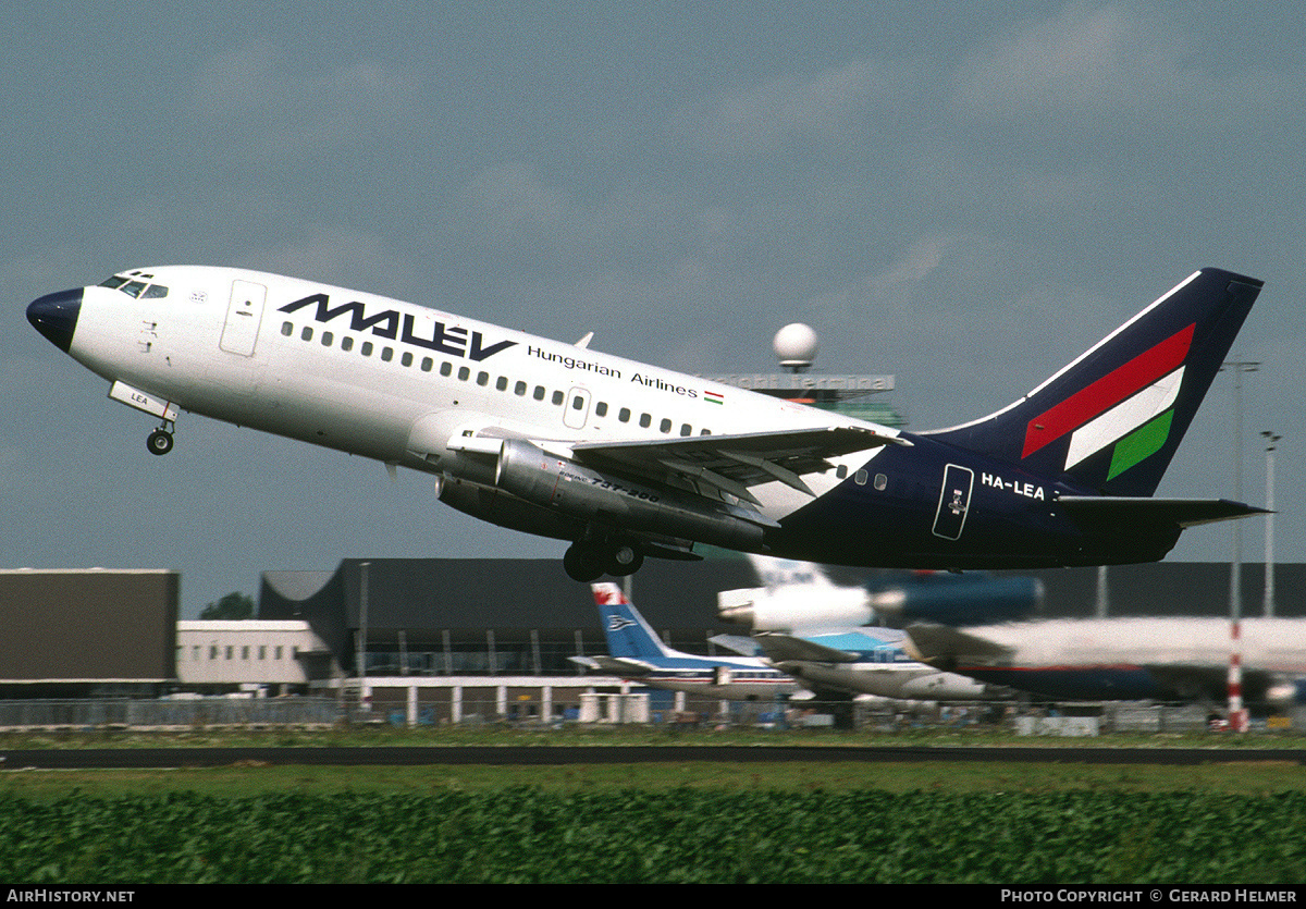 Aircraft Photo of HA-LEA | Boeing 737-2Q8/Adv | Malév - Hungarian Airlines | AirHistory.net #163863