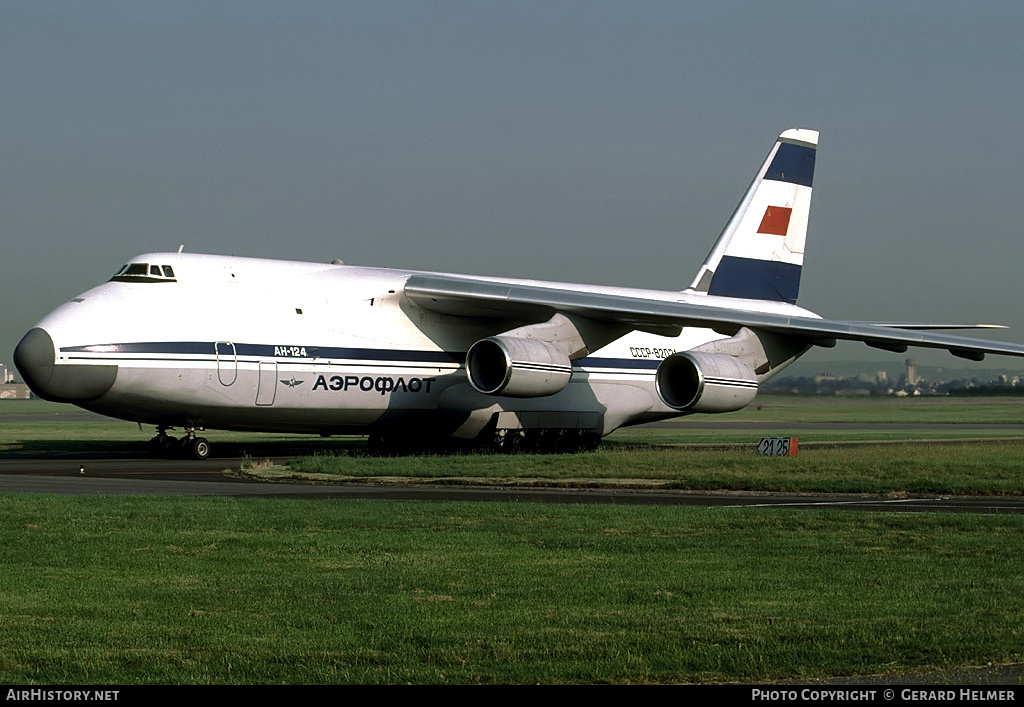 Aircraft Photo of CCCP-82021 | Antonov An-124-100 Ruslan | Aeroflot | AirHistory.net #163917