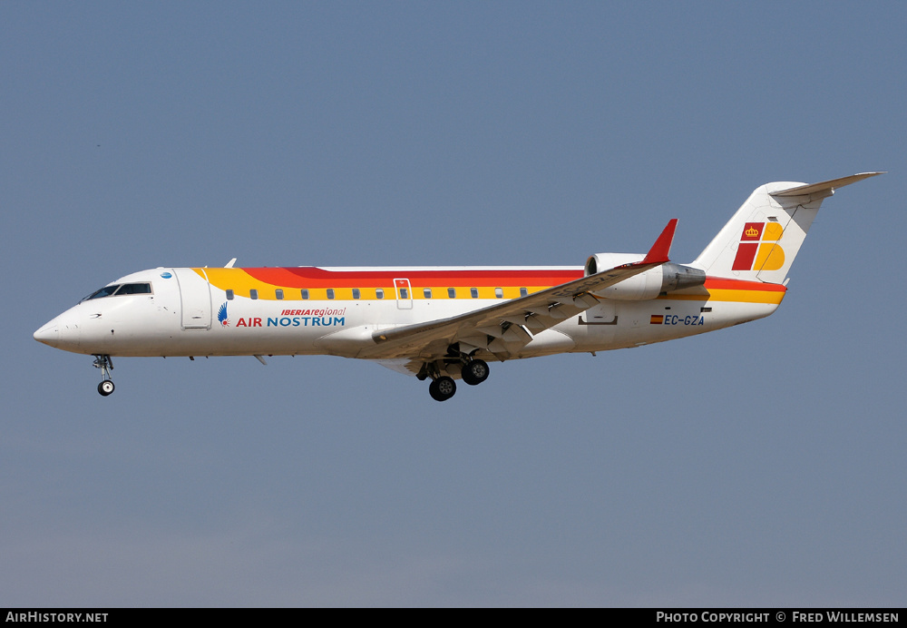 Aircraft Photo of EC-GZA | Bombardier CRJ-200ER (CL-600-2B19) | Iberia Regional | AirHistory.net #163954