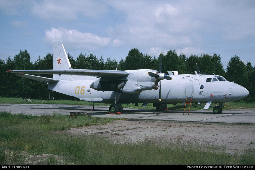 Aircraft Photo of 06 yellow | Antonov An-26RTR | Russia - Air Force | AirHistory.net #163960