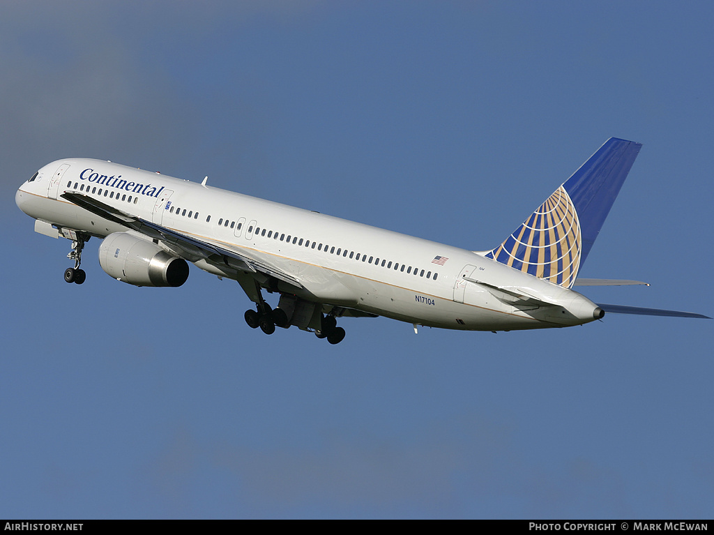 Aircraft Photo of N17104 | Boeing 757-224 | Continental Airlines | AirHistory.net #163989