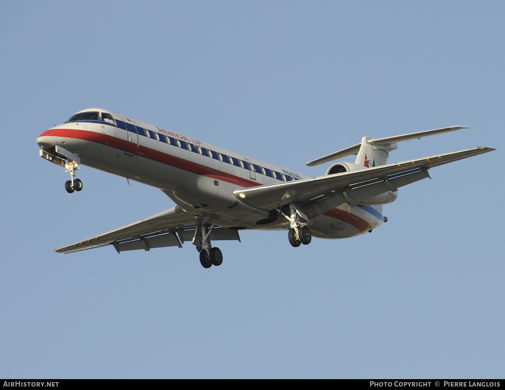 Aircraft Photo of N826AE | Embraer ERJ-140LR (EMB-135KL) | American Eagle | AirHistory.net #164065