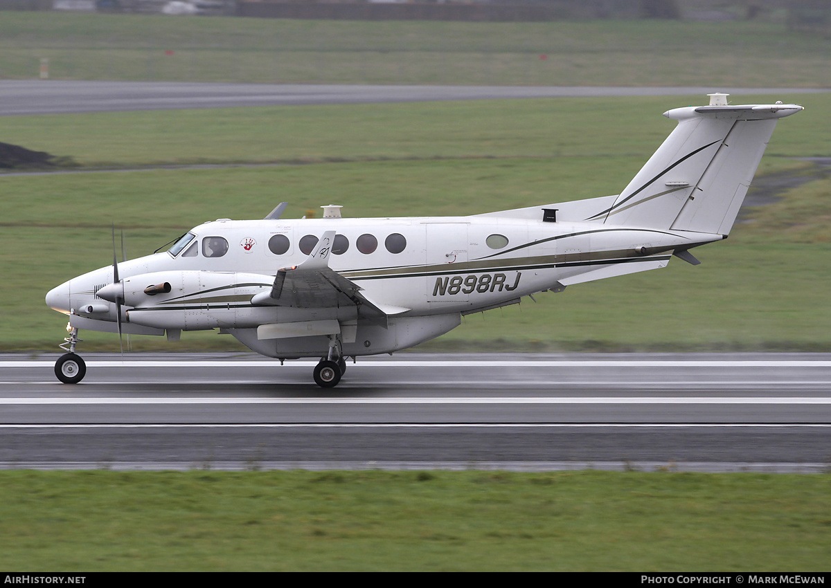 Aircraft Photo of N898RJ | Beech Super King Air 300LW | USA - Army | AirHistory.net #164105