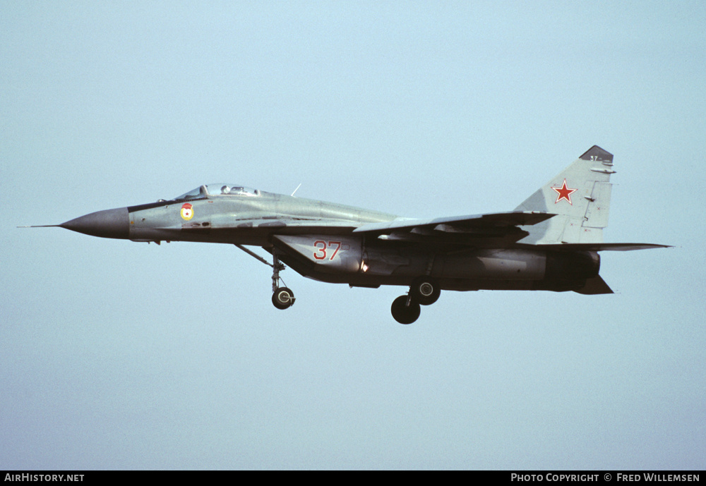 Aircraft Photo of 37 red | Mikoyan-Gurevich MiG-29 (9-13) | Russia - Air Force | AirHistory.net #164160