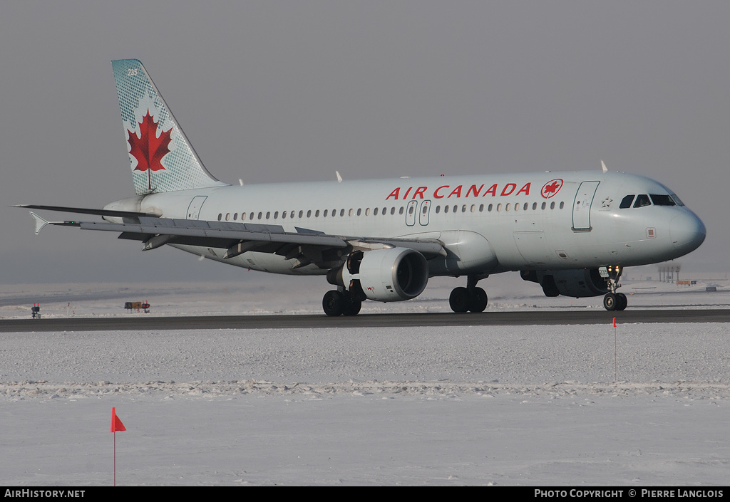 Aircraft Photo of C-GJVT | Airbus A320-214 | Air Canada | AirHistory.net #164249