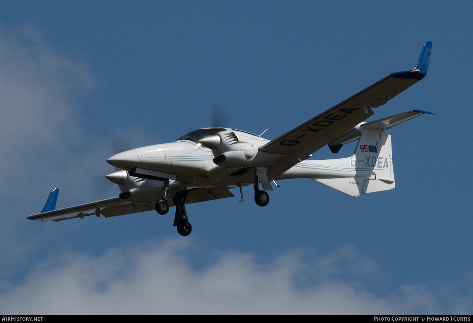 Aircraft Photo of G-XDEA | Diamond DA42 Twin Star | AirHistory.net #164290
