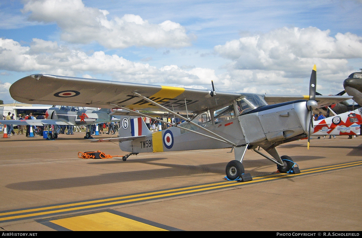 Aircraft Photo of G-ARIH / TW591 | Auster 6A Tugmaster | UK - Air Force | AirHistory.net #164454