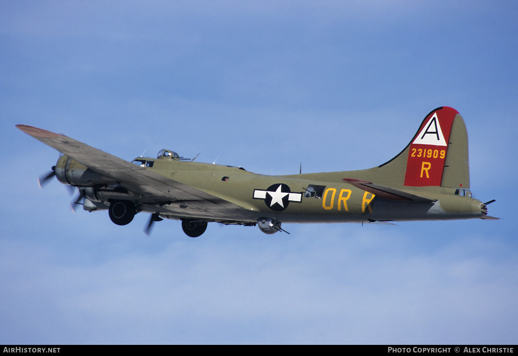 Aircraft Photo of N93012 / NL93012 / 231909 | Boeing B-17G Flying Fortress | USA - Air Force | AirHistory.net #164624