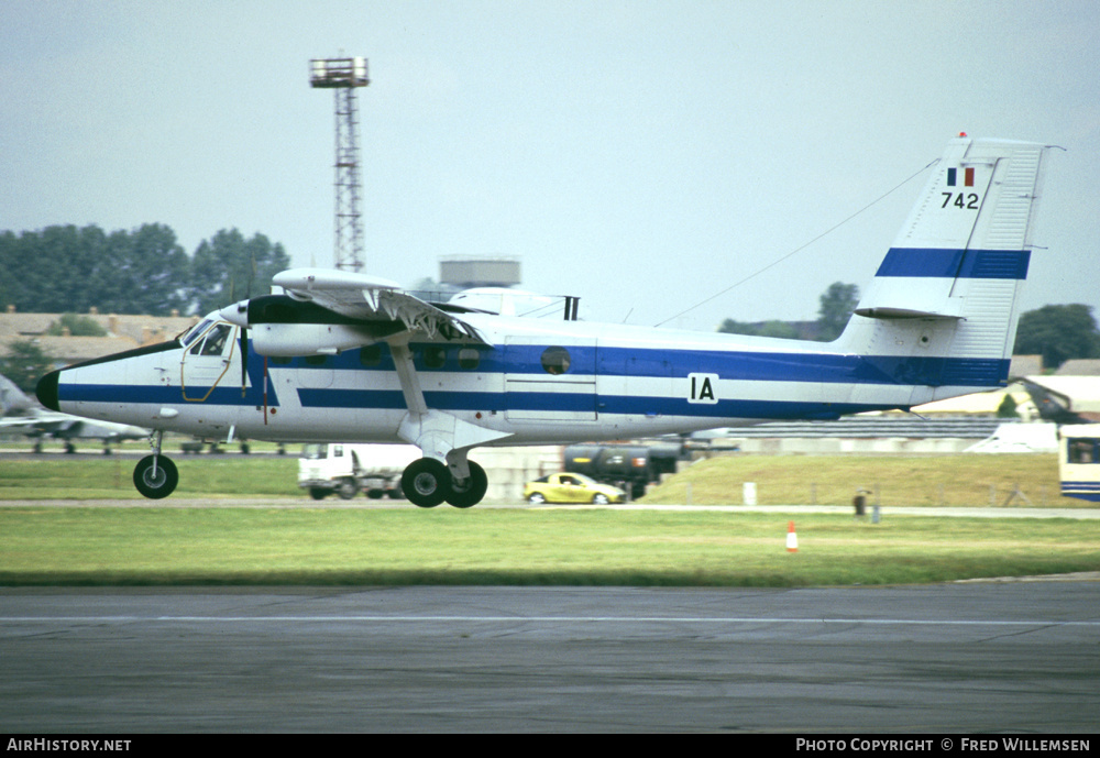 Aircraft Photo of 742 | De Havilland Canada DHC-6-300 Twin Otter | France - Air Force | AirHistory.net #164642