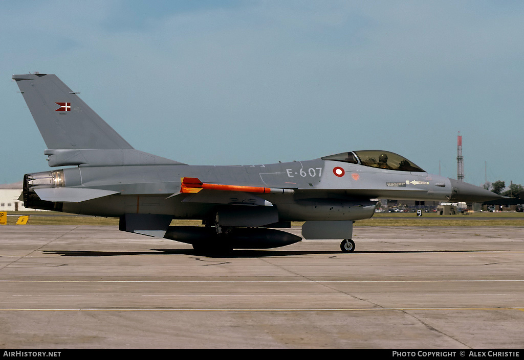 Aircraft Photo of E-607 | General Dynamics F-16A Fighting Falcon | Denmark - Air Force | AirHistory.net #164771