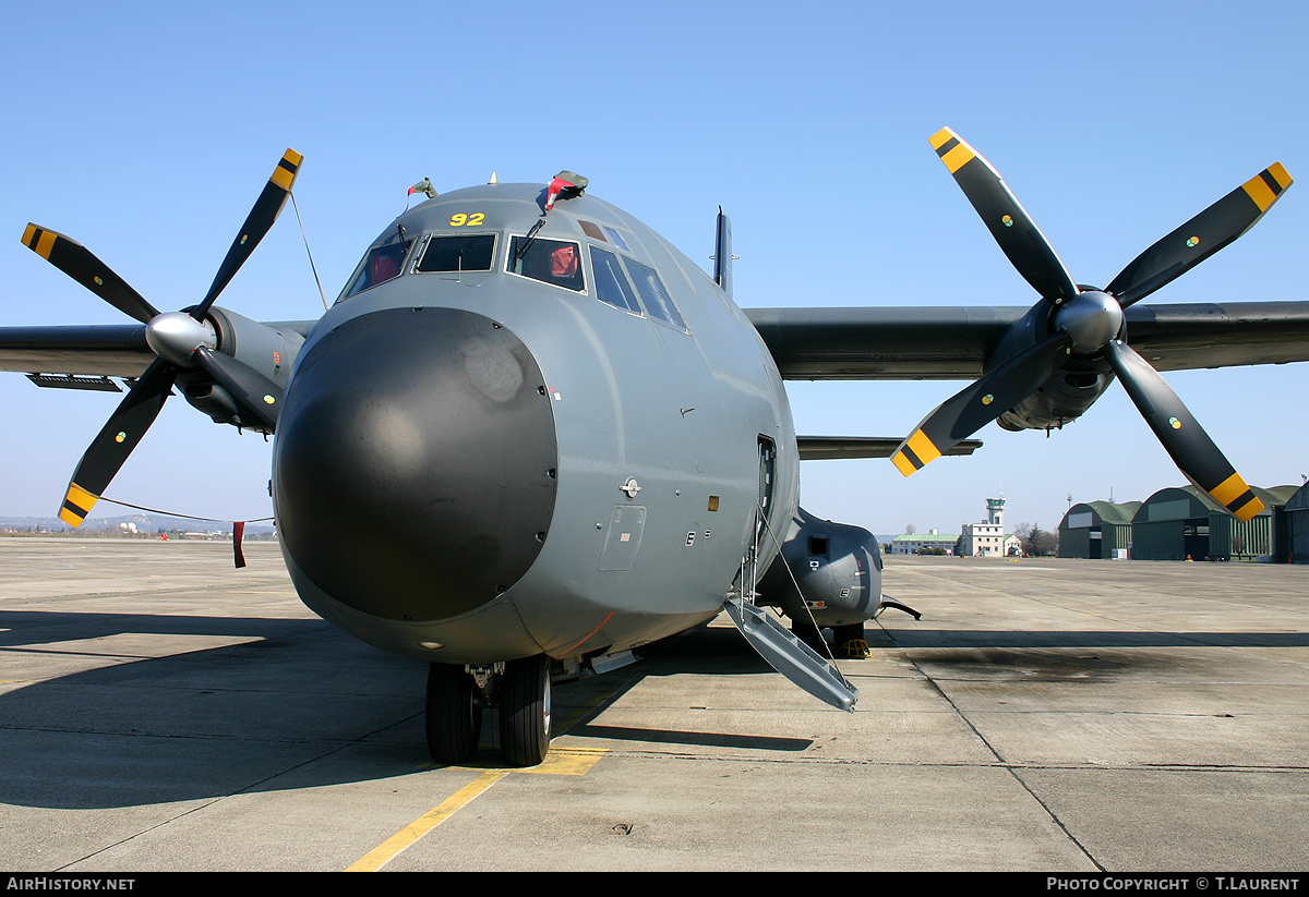 Aircraft Photo of R92 | Transall C-160R | France - Air Force | AirHistory.net #164780