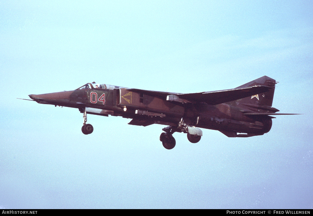 Aircraft Photo of 04 red | Mikoyan-Gurevich MiG-27M | Russia - Air Force | AirHistory.net #164829