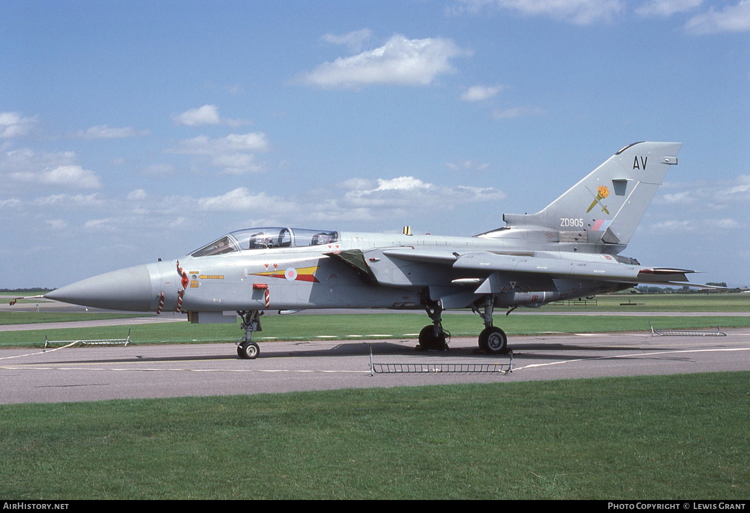 Aircraft Photo of ZD905 | Panavia Tornado F2 | UK - Air Force | AirHistory.net #164973