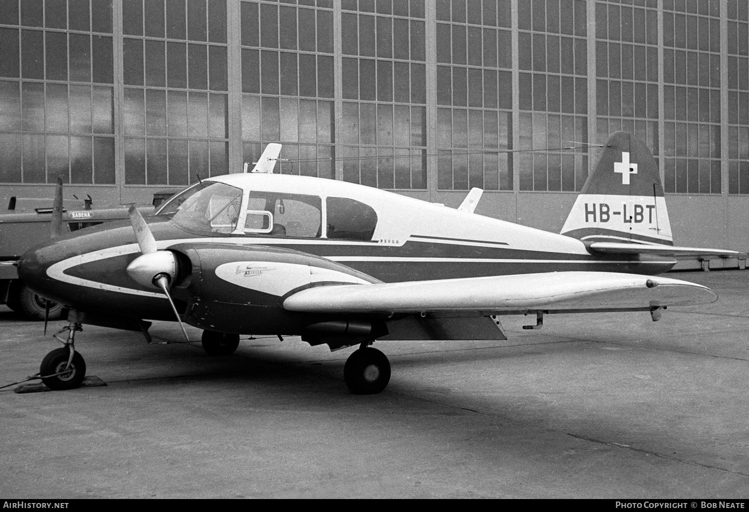 Aircraft Photo of HB-LBT | Piper PA-23-150 Apache | AirHistory.net #165003