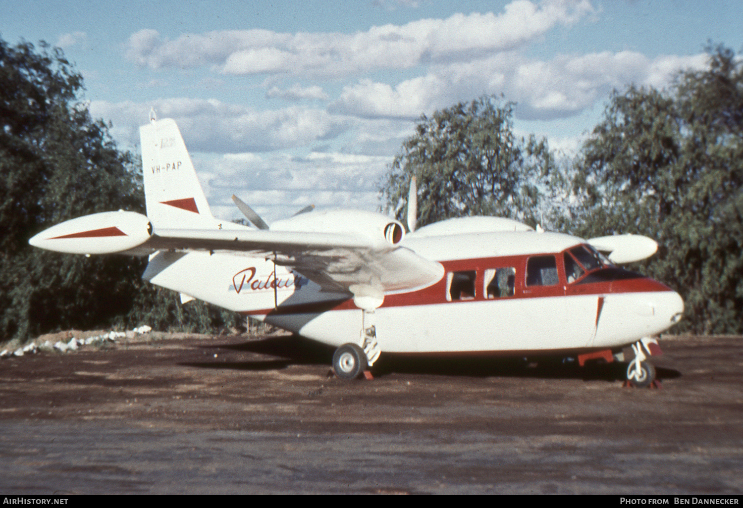 Aircraft Photo of VH-PAP | Piaggio P-166 | Papuan Airlines - Patair | AirHistory.net #165011