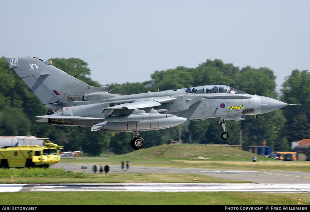 Aircraft Photo of ZA410 | Panavia Tornado GR4(T) | UK - Air Force | AirHistory.net #165081