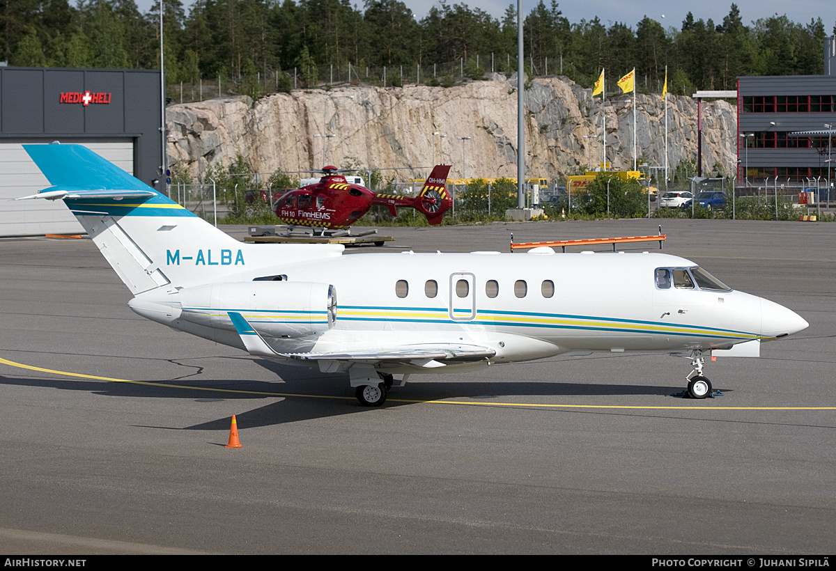 Aircraft Photo of M-ALBA | Hawker Beechcraft 900XP | AirHistory.net #165096