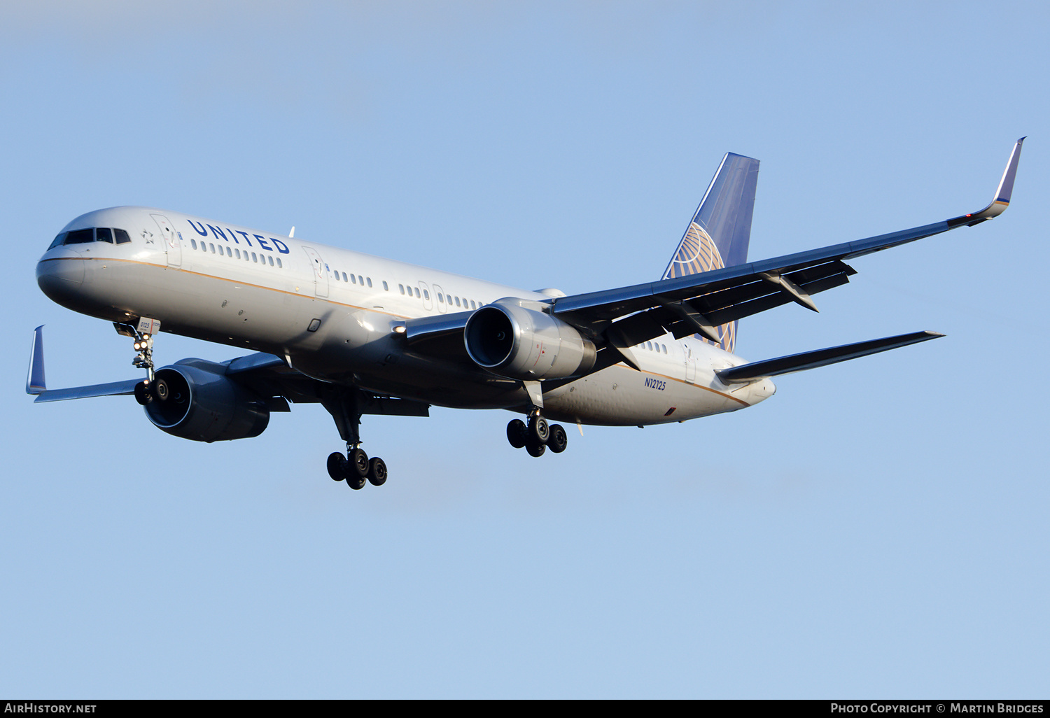 Aircraft Photo of N12125 | Boeing 757-224 | United Airlines | AirHistory.net #165175