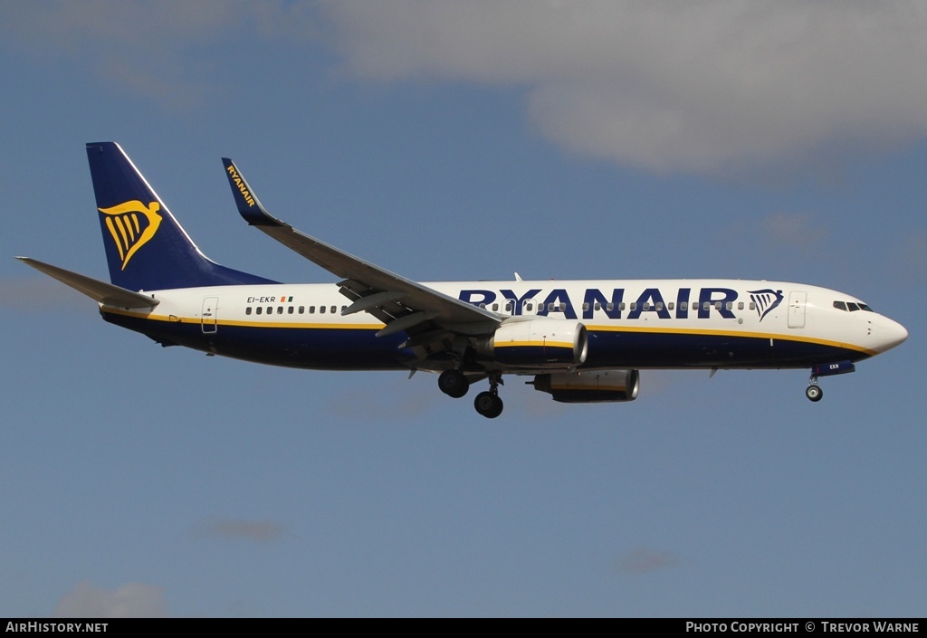 Aircraft Photo of EI-EKR | Boeing 737-8AS | Ryanair | AirHistory.net #165289