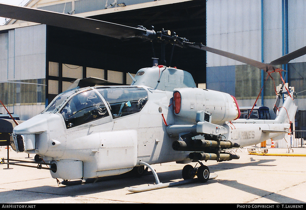 Aircraft Photo of 165450 | Bell AH-1W Super Cobra (209) | USA - Marines | AirHistory.net #165383