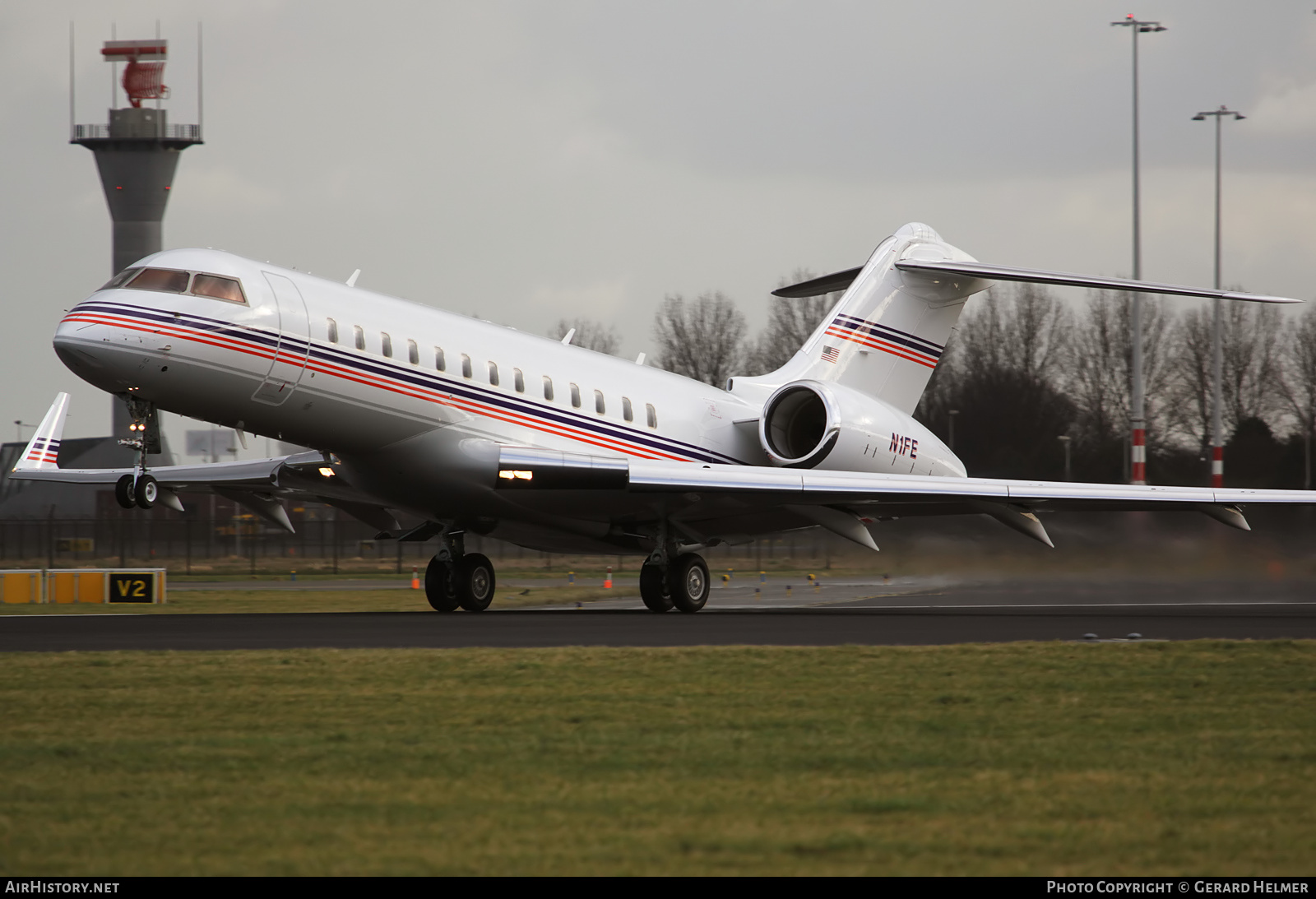 Aircraft Photo of N1FE | Bombardier Global Express (BD-700-1A10) | AirHistory.net #165433