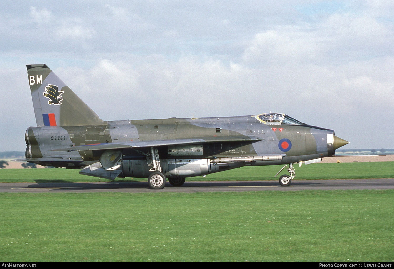 Aircraft Photo of XS898 | English Electric Lightning F6 | UK - Air Force | AirHistory.net #165446