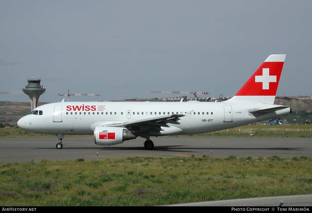 Aircraft Photo of HB-IPT | Airbus A319-112 | Swiss International Air Lines | AirHistory.net #165451