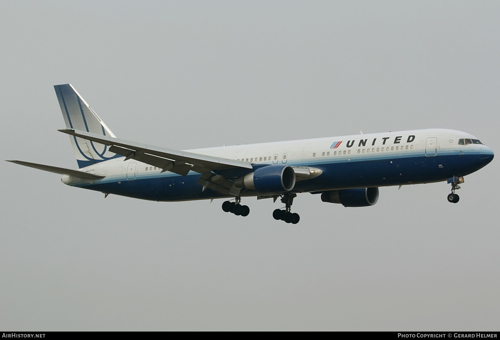 Aircraft Photo of N660UA | Boeing 767-322/ER | United Airlines | AirHistory.net #165468