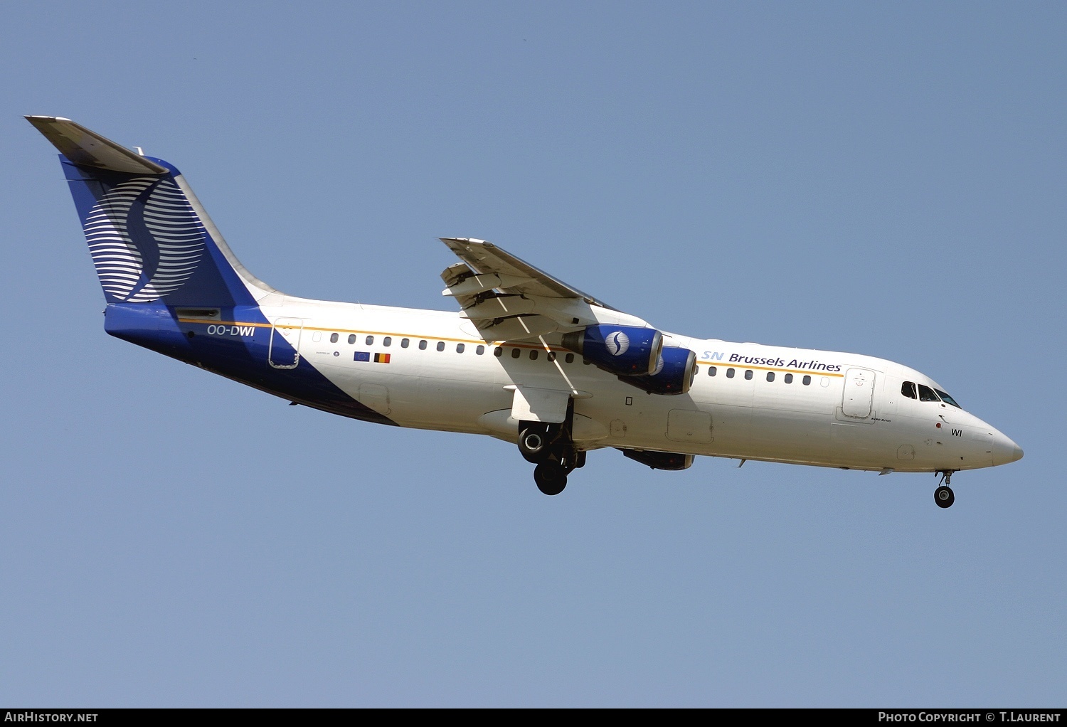 Aircraft Photo of OO-DWI | British Aerospace Avro 146-RJ100 | SN Brussels Airlines | AirHistory.net #165469