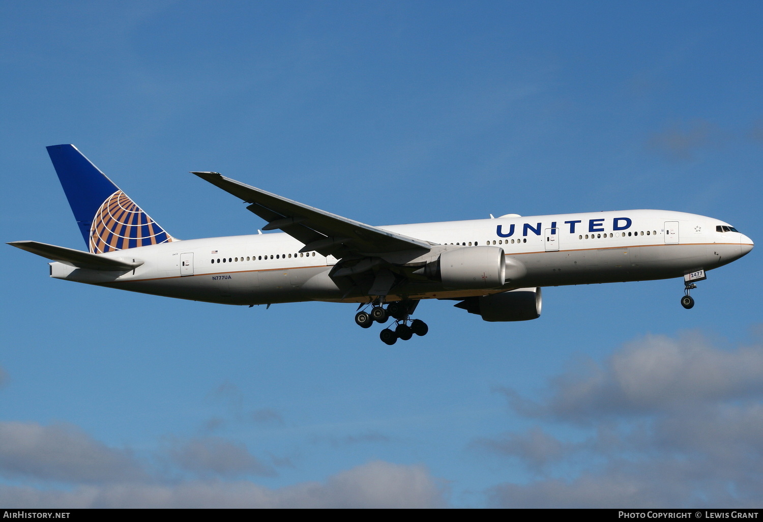 Aircraft Photo of N777UA | Boeing 777-222 | United Airlines | AirHistory.net #165539