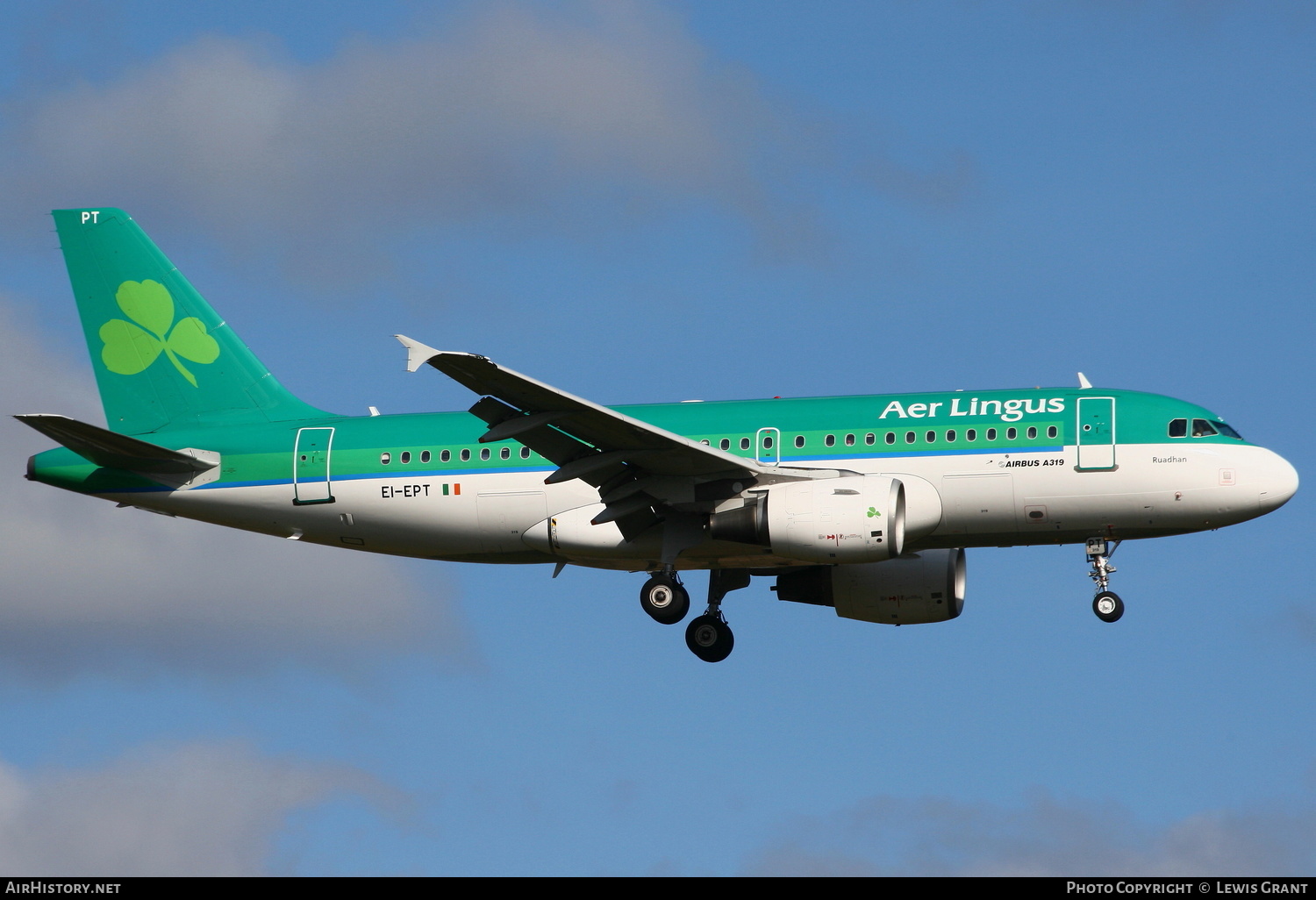 Aircraft Photo of EI-EPT | Airbus A319-111 | Aer Lingus | AirHistory.net #165581
