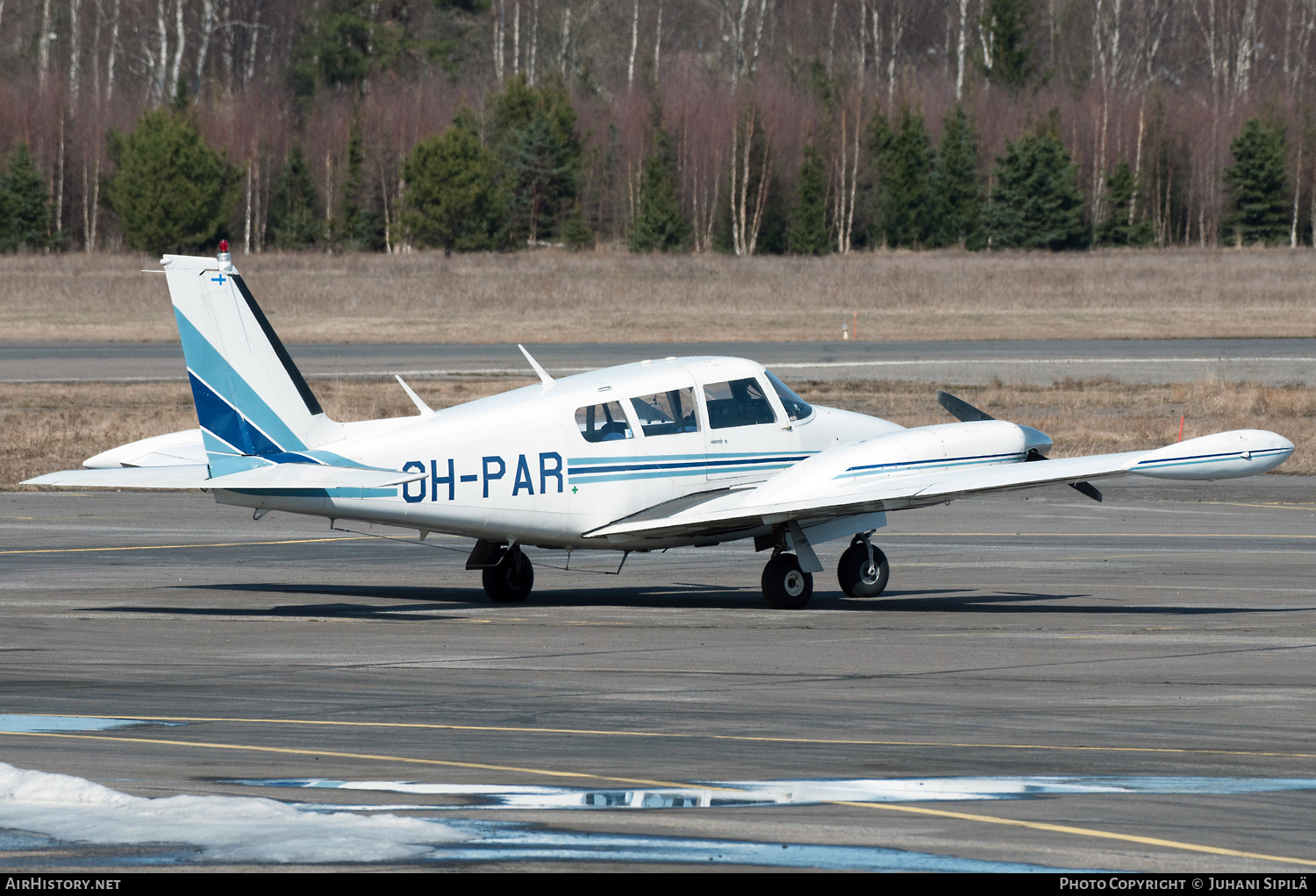 Aircraft Photo of OH-PAR | Piper PA-30-160 Twin Comanche B | AirHistory.net #165650
