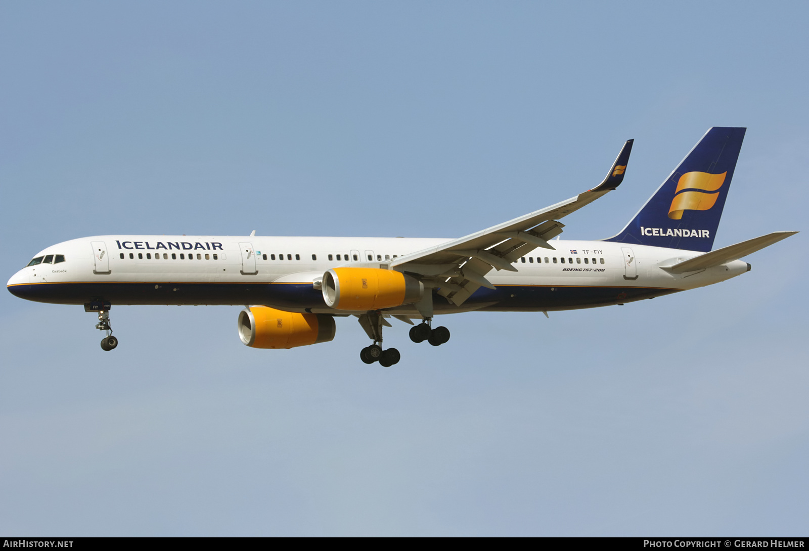 Aircraft Photo of TF-FIY | Boeing 757-256 | Icelandair | AirHistory.net #165834