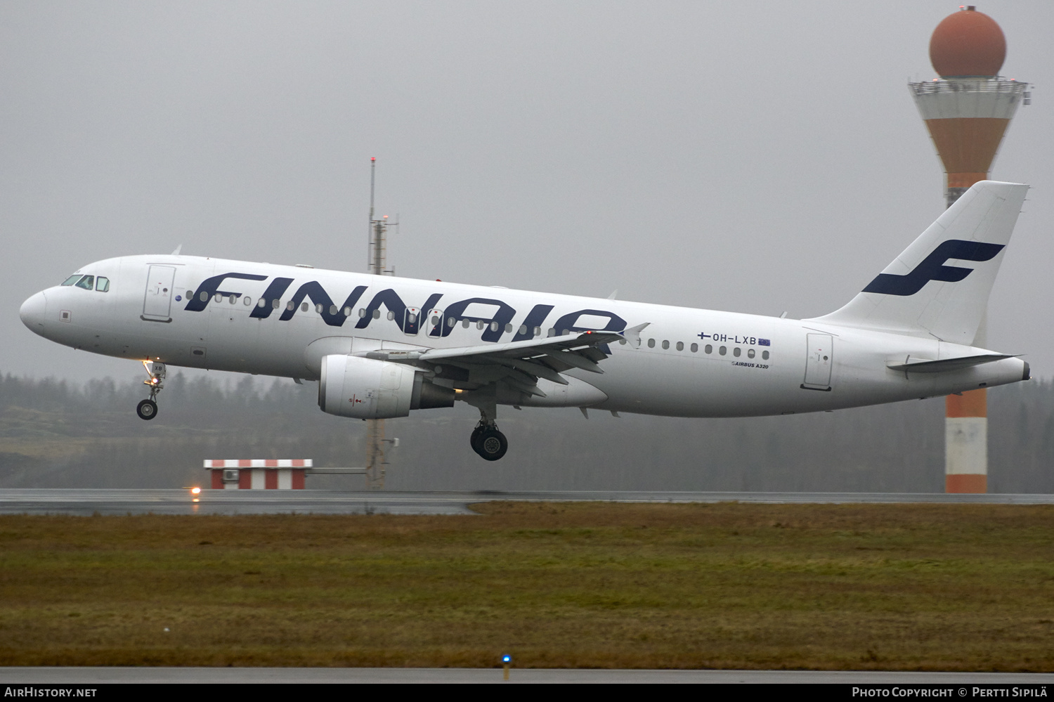 Aircraft Photo of OH-LXB | Airbus A320-214 | Finnair | AirHistory.net #165856