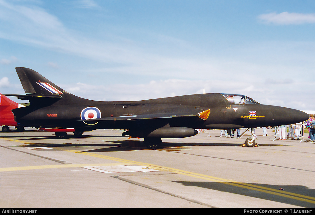 Aircraft Photo of WV318 | Hawker Hunter T7A | UK - Air Force | AirHistory.net #165918