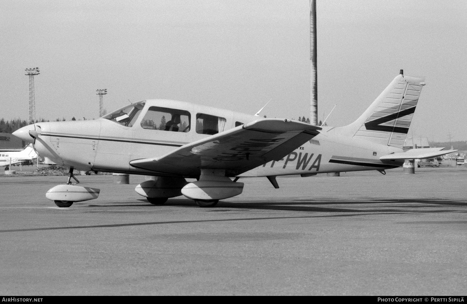 Aircraft Photo of OH-PWA | Piper PA-28-161 Cherokee Warrior II | AirHistory.net #165960