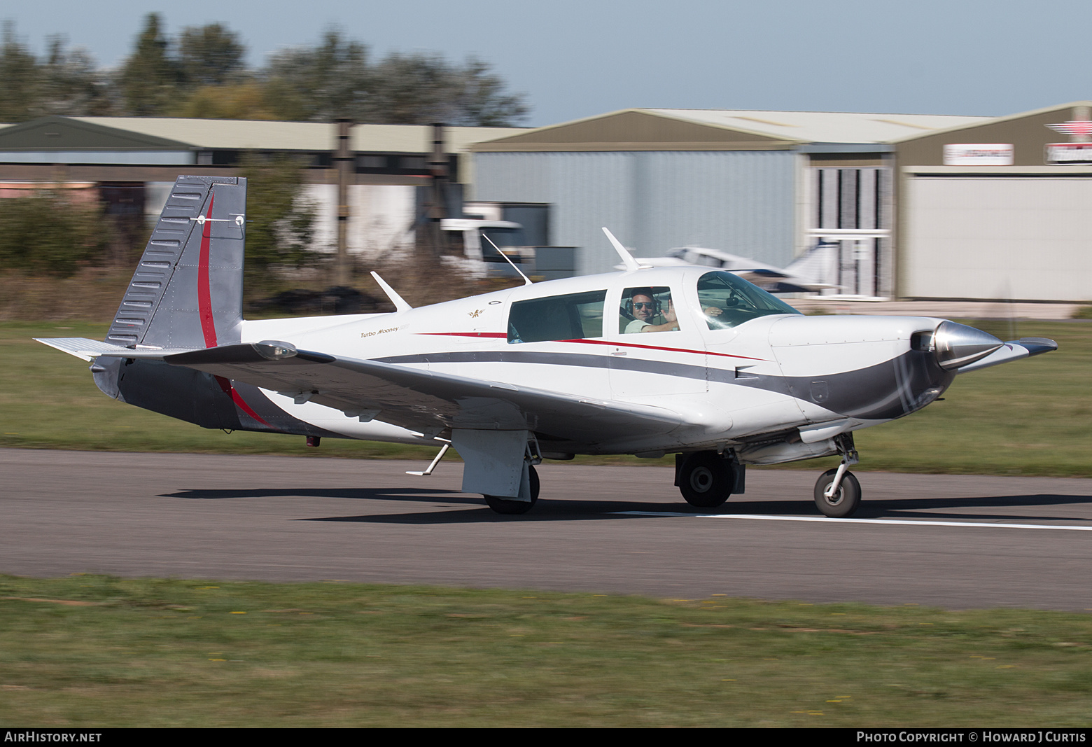 Aircraft Photo of G-BYEE | Mooney M-20K 231 | AirHistory.net #165964