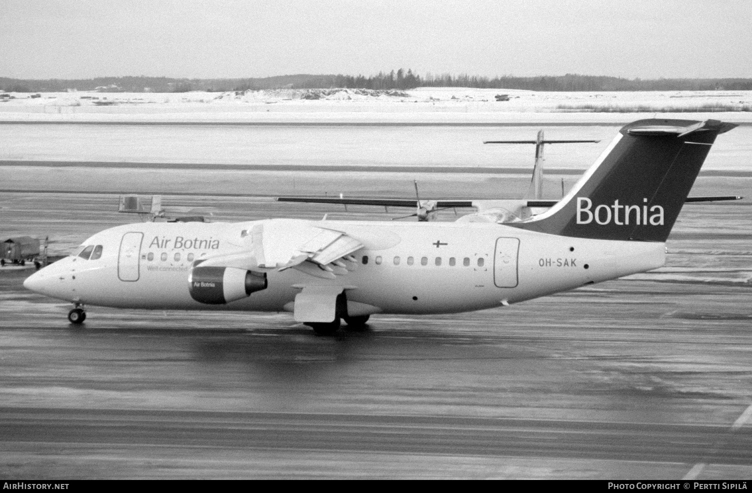 Aircraft Photo of OH-SAK | BAE Systems Avro 146-RJ85 | Air Botnia | AirHistory.net #165970