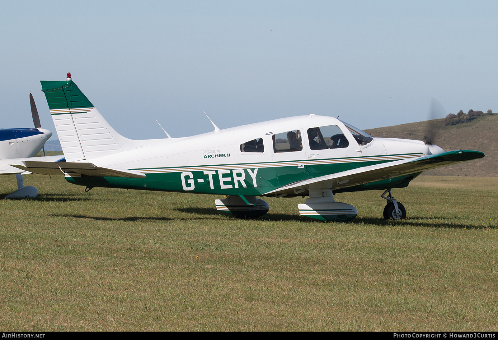 Aircraft Photo of G-TERY | Piper PA-28-181 Archer II | AirHistory.net #166080