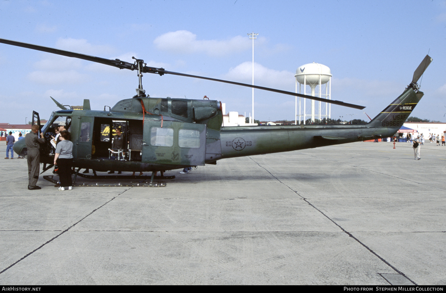 Aircraft Photo of 69-6665 / 696665 | Bell UH-1N Iroquois | USA - Air Force | AirHistory.net #166226