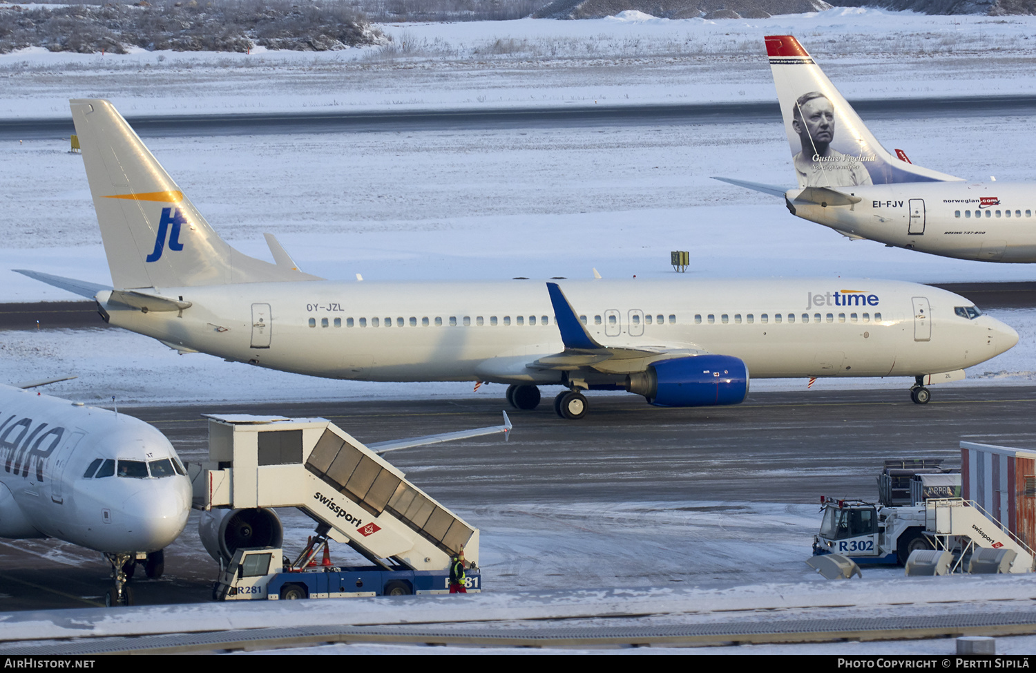 Aircraft Photo of OY-JZL | Boeing 737-804 | Jettime | AirHistory.net #166417