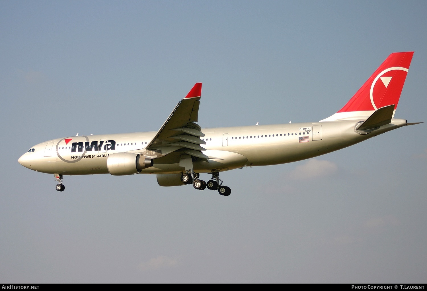 Aircraft Photo of F-WWYZ | Airbus A330-223 | Northwest Airlines | AirHistory.net #166441